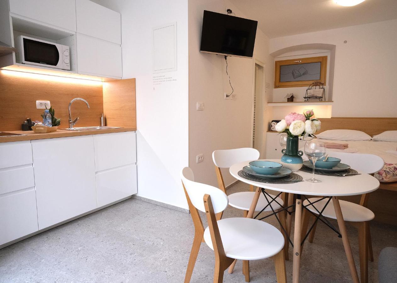 Apartma Libris Koper Extérieur photo